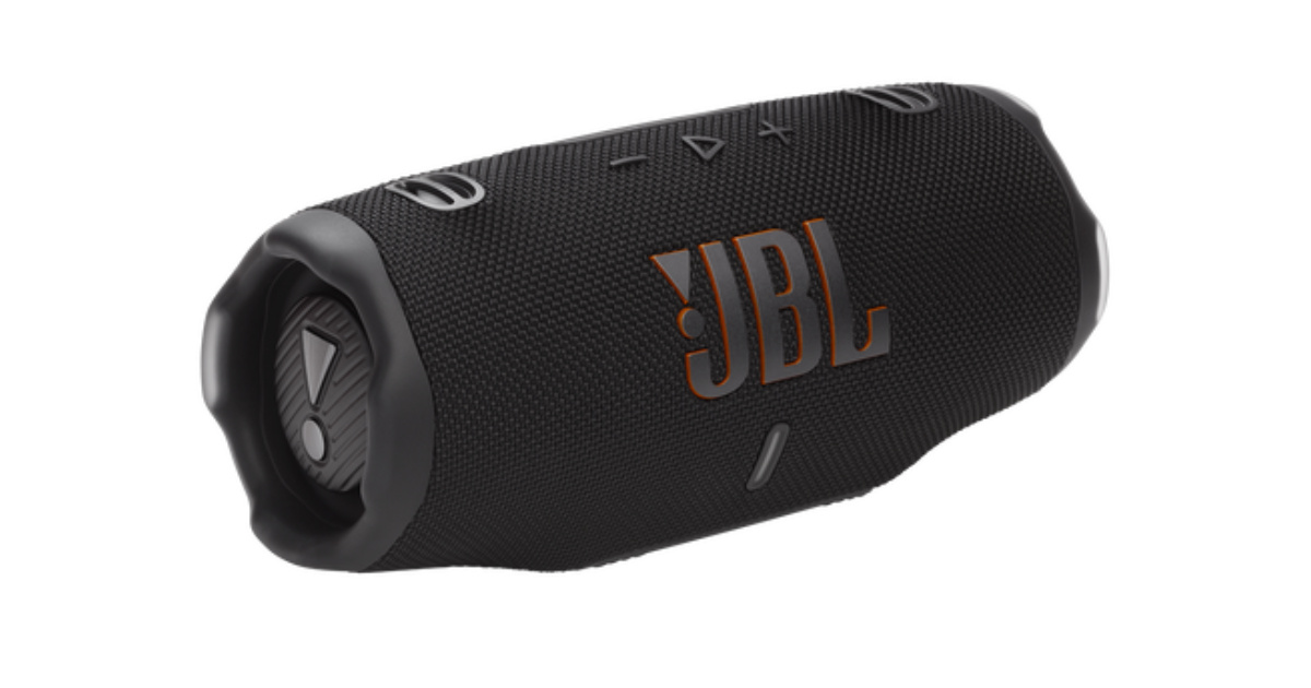 JBL Charge 6 trae 45W de potencia, batería de hasta 28h, resistencia IP68, Bluetooth 5.4 y power bank en cuerpo portátil.