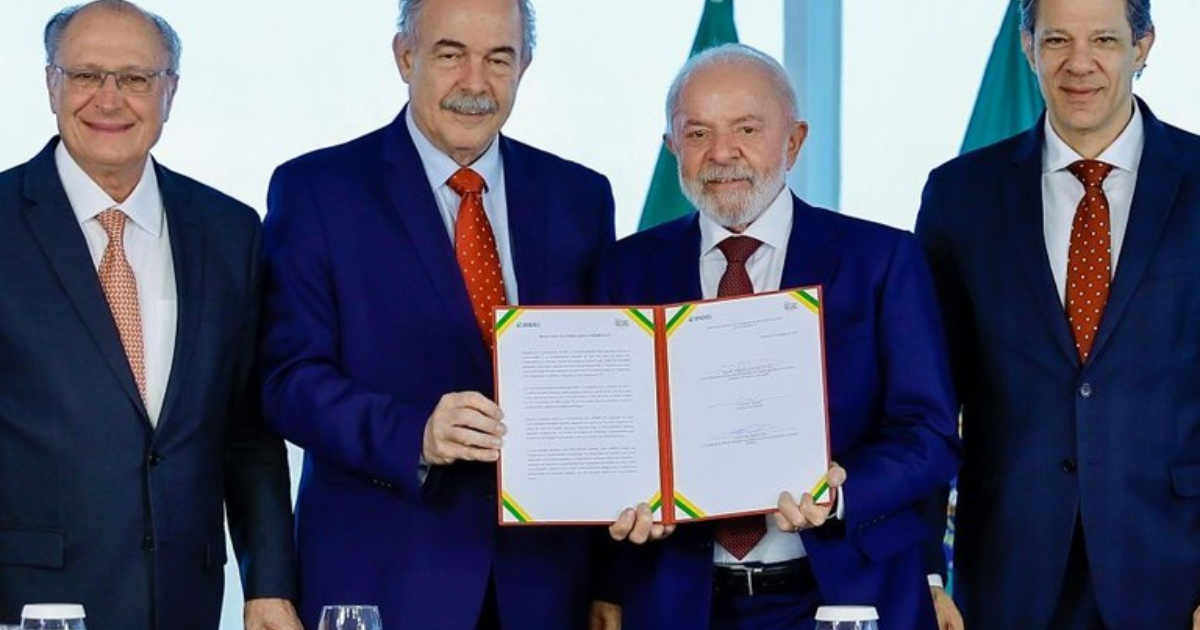 El Gobierno Lanza Crédito de R$ 12 mil millones con Intereses Reducidos y Depreciación Acelerada para Modernizar Máquinas y Aumentar Competitividad. (Foto: Ricardo Stuckert/Secom-PR)