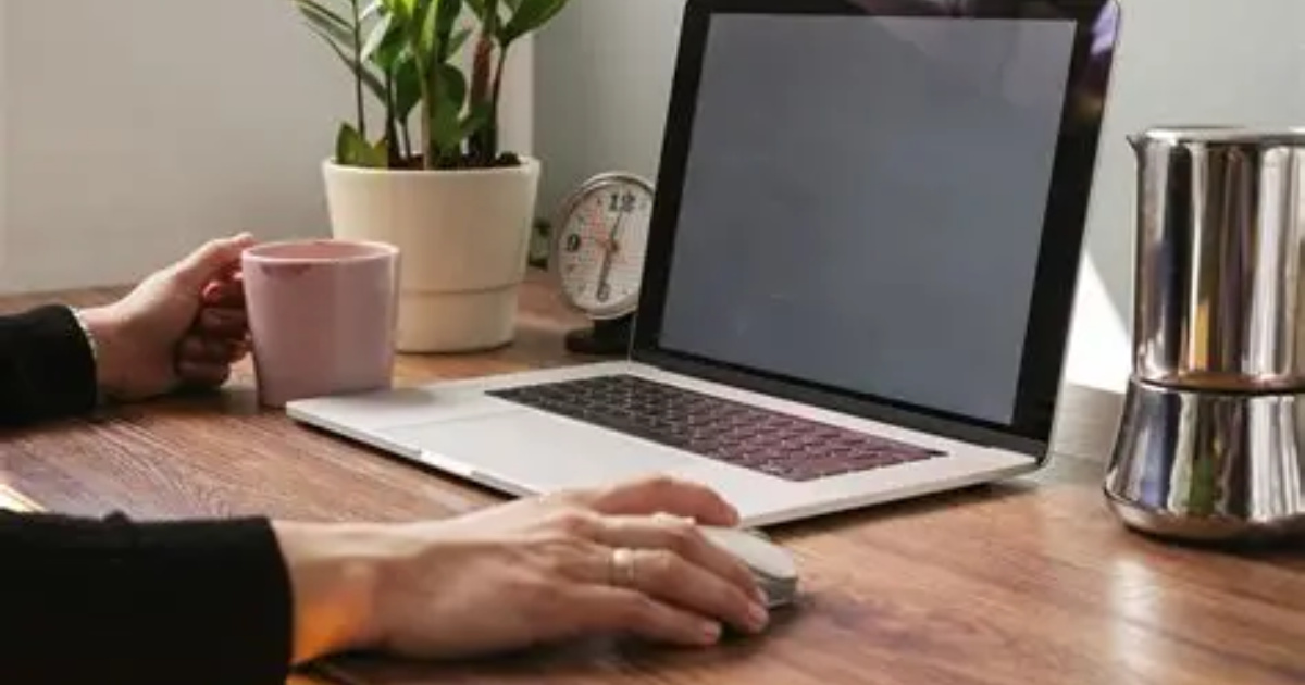 Reforma Administrativa puede acabar con vacaciones de 60 días, limitar teletrabajo y cambiar carreras públicas. Entiende las propuestas.