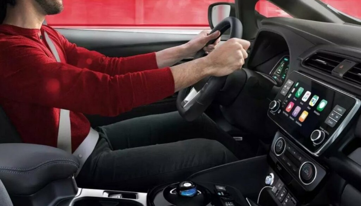 Veja os carros mais econômicos para comprar em 2025. Conheça elétricos, híbridos e modelos disponíveis no Brasil que oferecem menor consumo e mais eficiência.