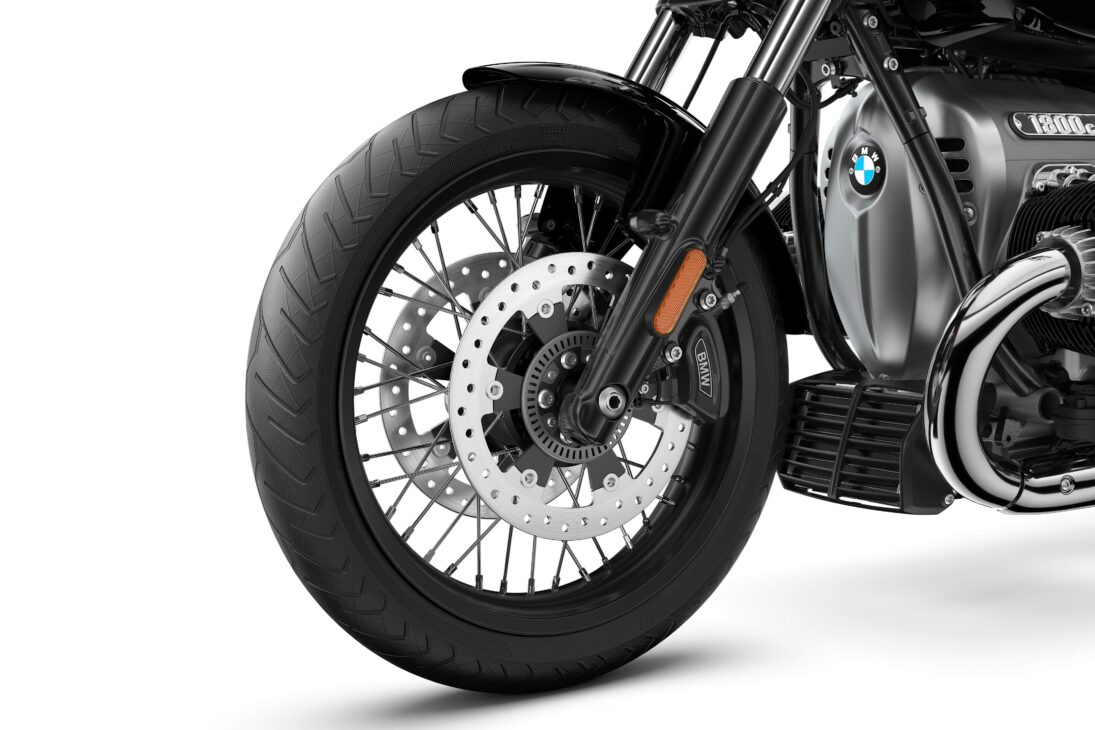 ¡Descubre más sobre la BMW Motorrad R 18 2025! Combina diseño clásico y un motor poderoso. Una moto donde el estilo y la función se encuentran en perfecta armonía. Imagen: BMW