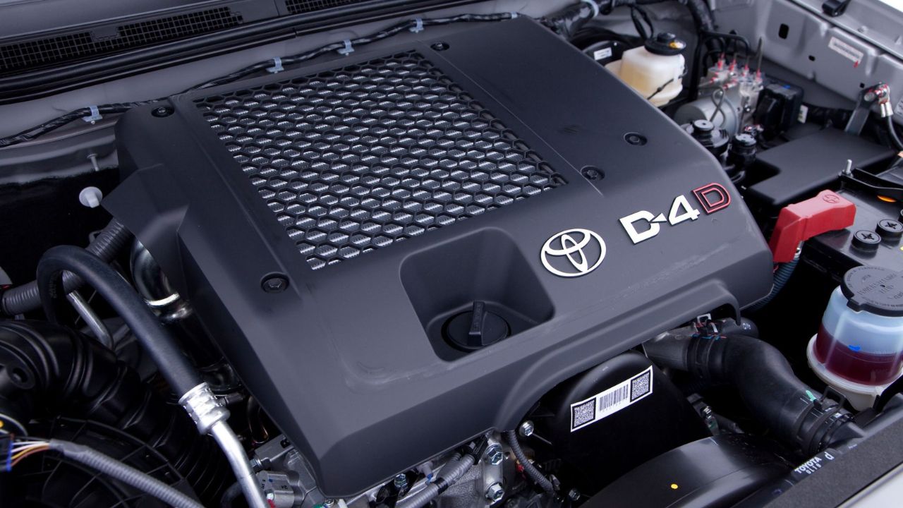 Aun pesando 2 toneladas, alcanza de 0 a 100km/h más rápido de lo que imaginas.