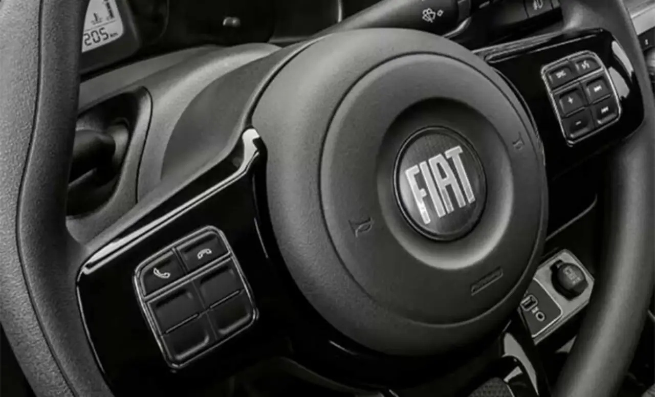 fiat - mobi - Stellantis - carro popular - carro barato - Kwid - C3