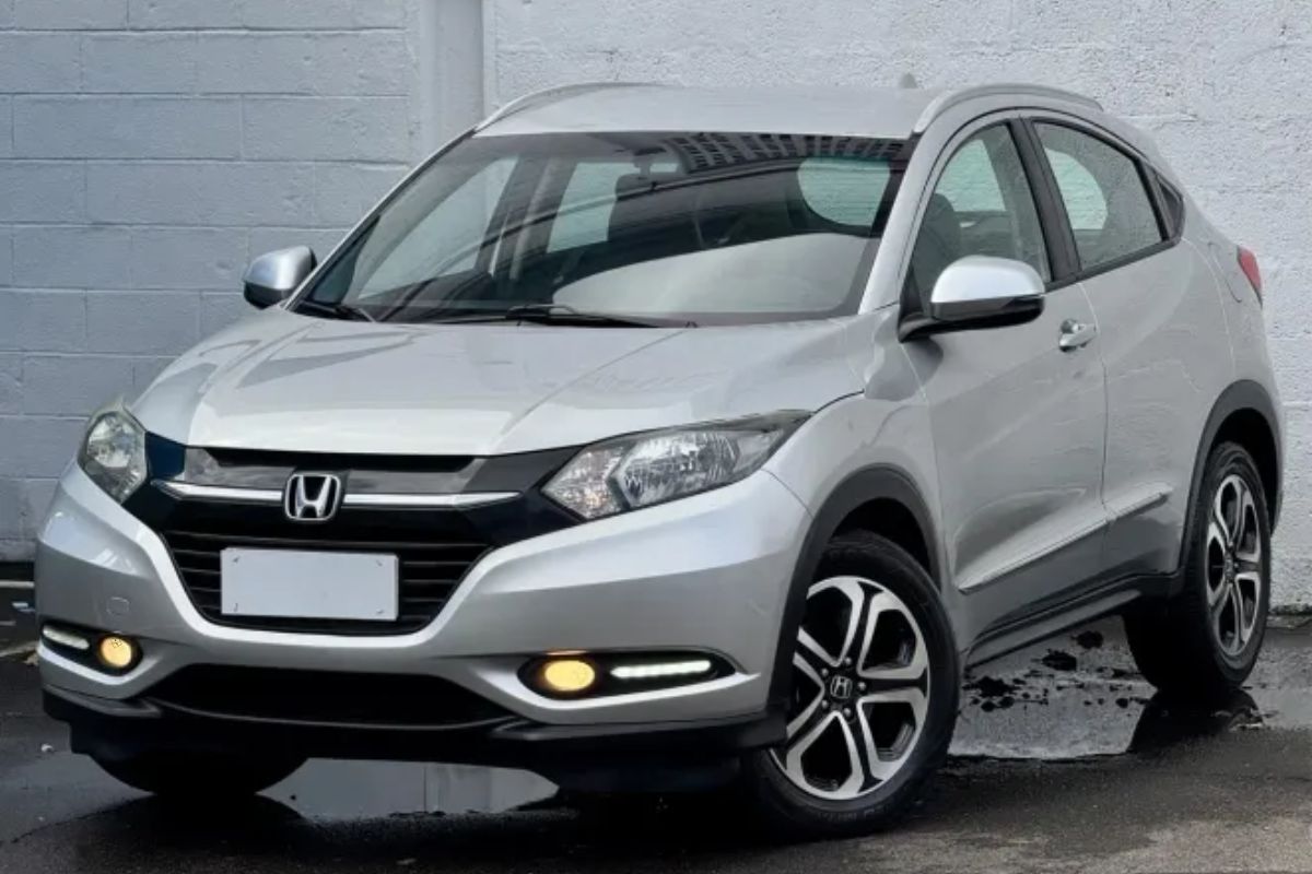 Espaço de família e mecânica resistente: HR-V 2015/2016 com Magic Seat e Creta 2017 com porta-malas grande cabem no seu orçamento