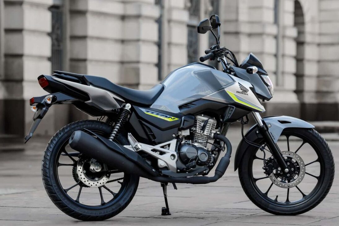 La Honda CG 160 sola respondió por el 22% de todas las motos vendidas en Brasil en 2025, superando incluso a la Fiat Strada, y la línea 2026 llega solo con nuevos colores y reajustes de precio