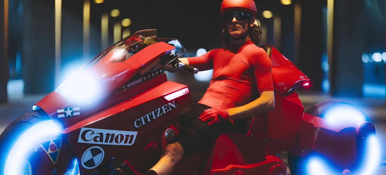 La moto icónica del anime Akira gana réplica funcional con diseño futurista y tecnología eléctrica; conoce la máquina que ya cuesta una fortuna