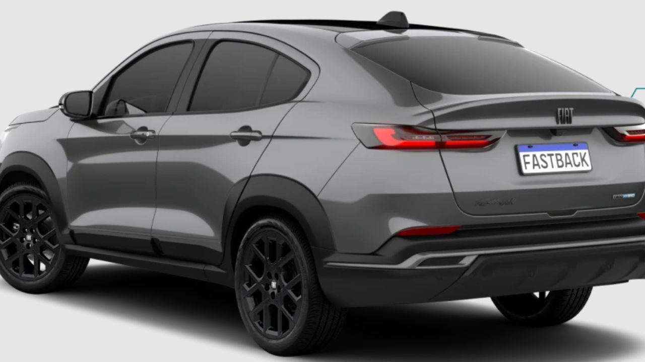 Fiat corrigió la falla en el sistema híbrido-leve del Fastback 1.0T, reduciendo el tiempo de reactivación del sistema de 4 horas a menos de 5 minutos después de días parado.