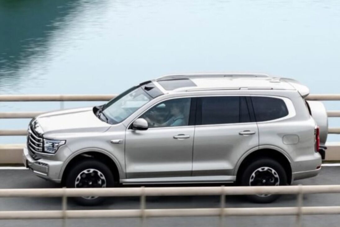 Nuevo SUV GWM Tank 500 2026 llega con LiDAR en el techo, 27 sensores y tecnología inspirada en sistemas militares