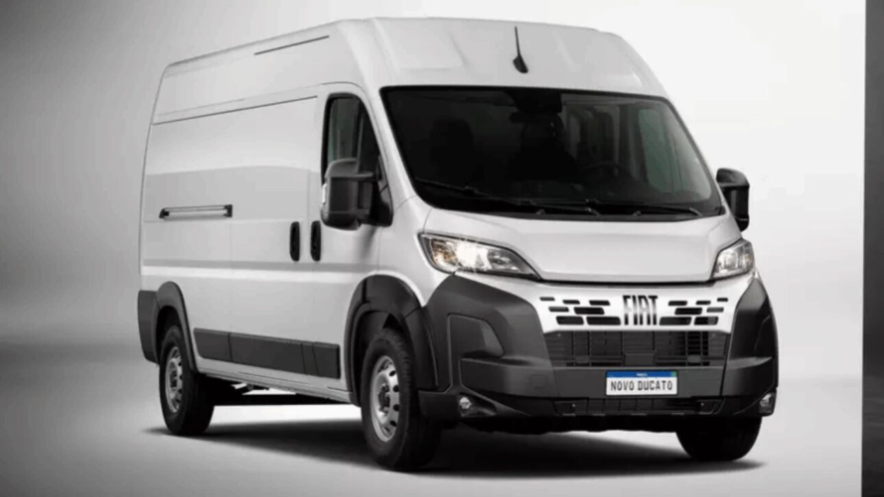 Fiat Ducato 2026 llega a Brasil con motor 140 cv, hasta 13 m³ de carga, autonomía de 972 km y nuevas soluciones de conectividad.