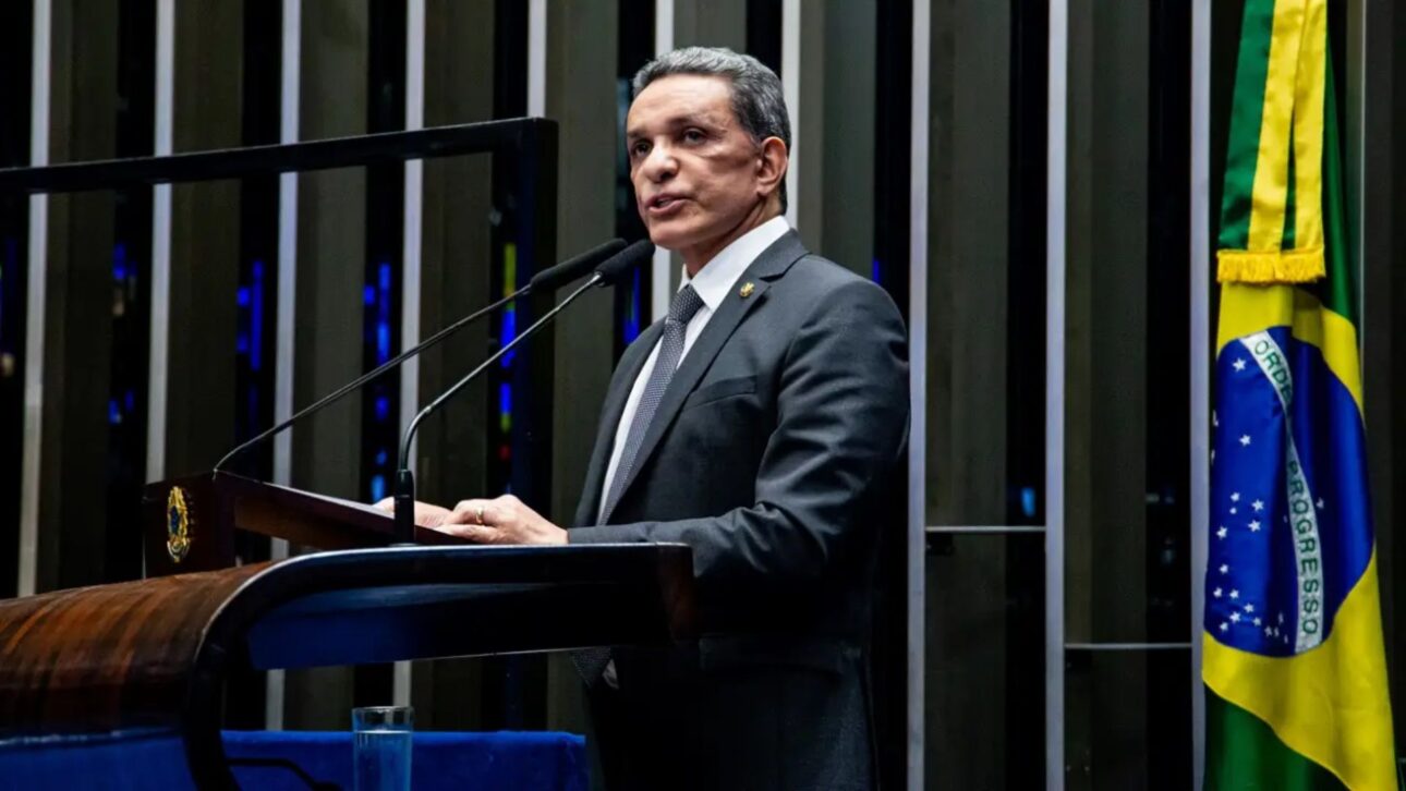 Senador Mecias de Jesús en sesión del Senado, donde defendió el descubrimiento de tierras raras en Caracaraí, en Roraima. (Imagen: Agencia Senado)