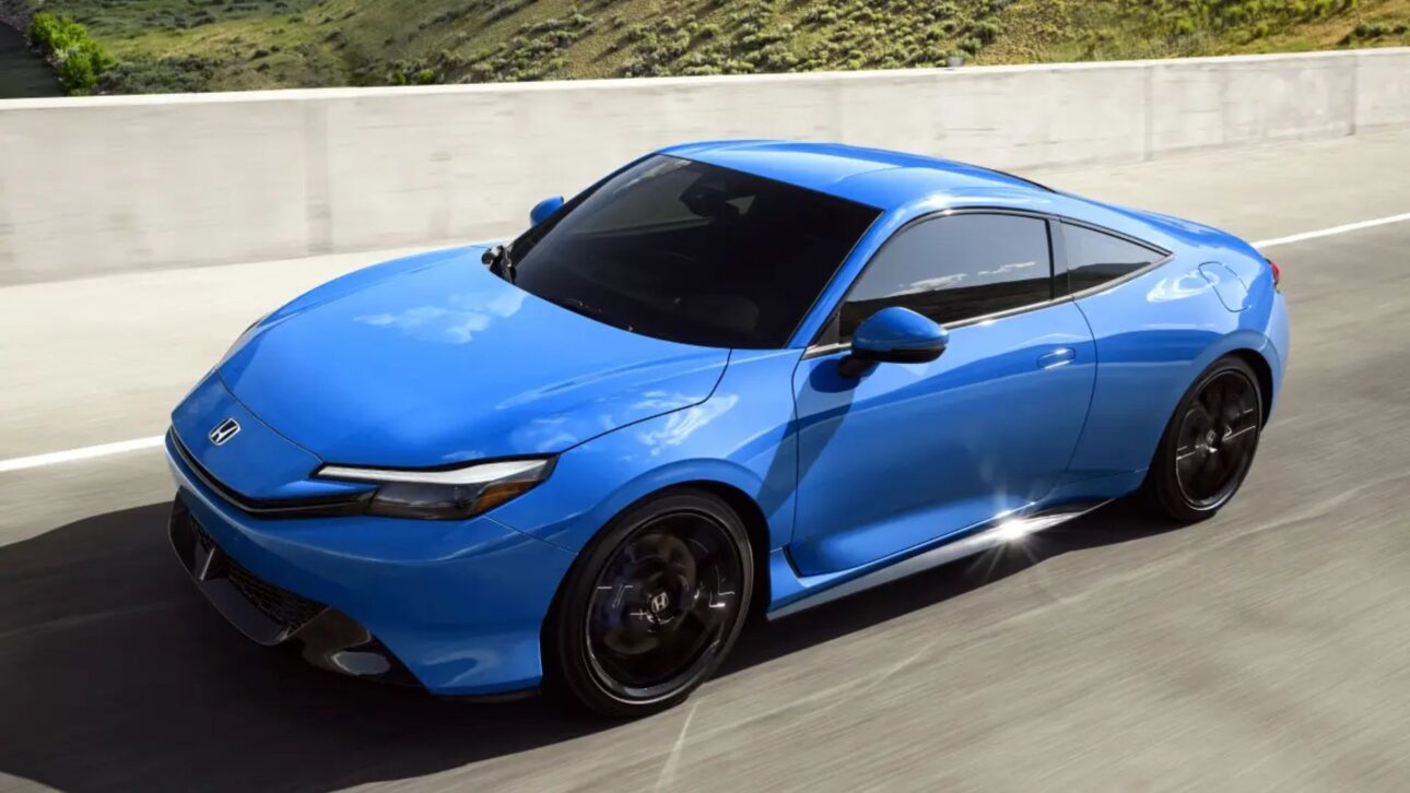 Honda Prelude 2026 regresa con motor híbrido del Civic, cambio simulado y toques del Type-R para rivalizar con Toyota GR86 y Subaru BRZ.