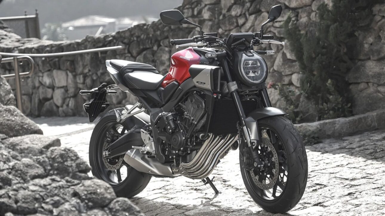 Honda lanza la CB 650R 2026 con embrague electrónico E-Clutch, panel TFT de 5" y motor 4 cilindros de 86,7 cv.