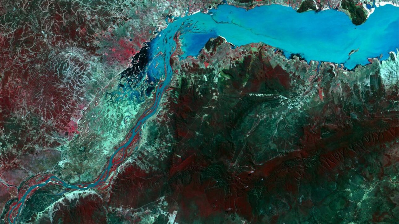 Trecho Do Reservatorio De Sobradinho Em Remanso-BA Captado Por Satélite, Realzando La Usina Y Área Inundada. (Imagen: INPE / Flickr)