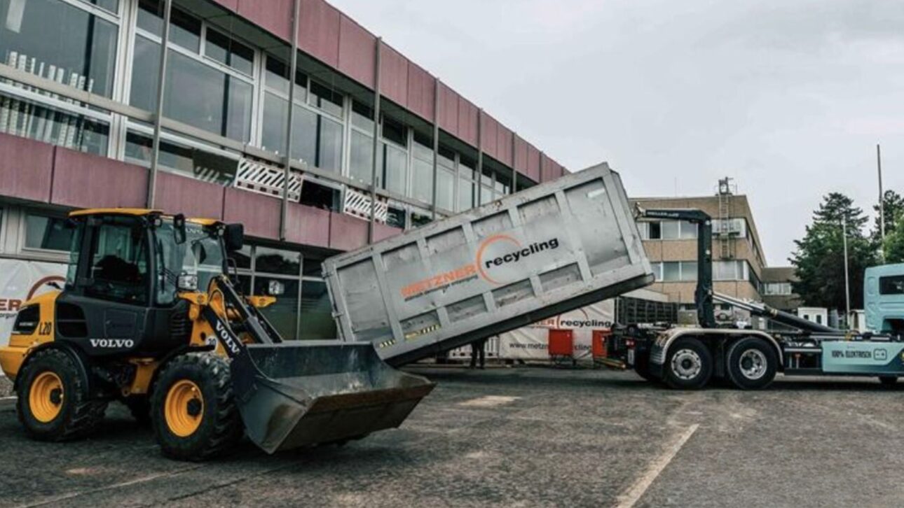 Volvo presenta excavadoras eléctricas con par instantáneo, silencio 9 dB menor y powerbank de 7,5 toneladas para obras sostenibles.