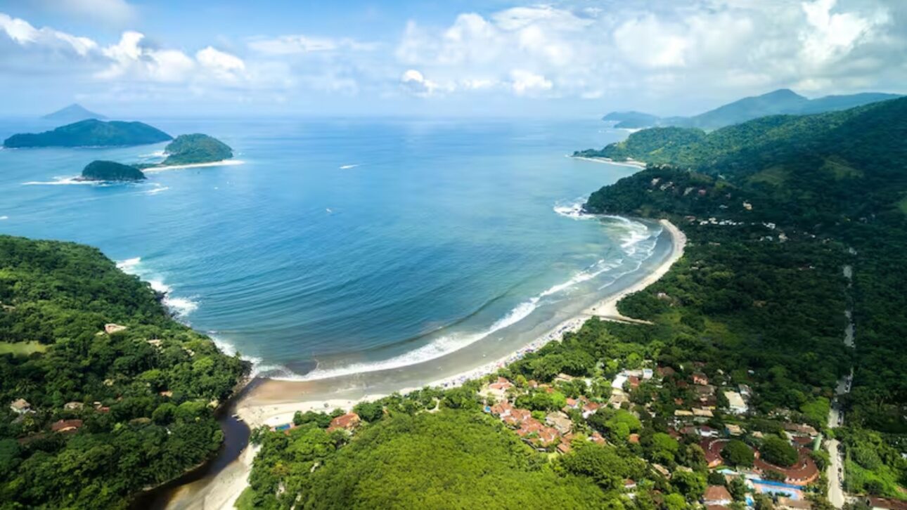 São Sebastião propone tasa de preservación ambiental para vehículos de turistas, con cobranza diaria de hasta R$ 143 y exenciones específicas.