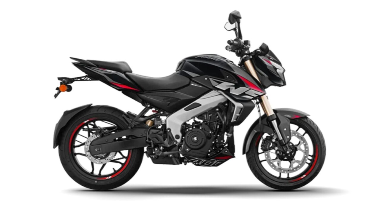 Nueva Bajaj Dominar NS 400Z llega a Brasil con motor de 43 cv, autonomía de hasta 400 km, quickshifter y paquete electrónico avanzado.