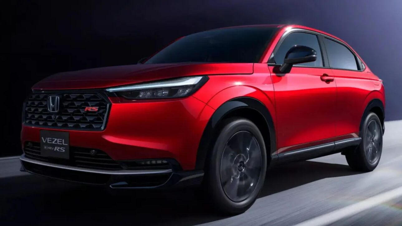 Nuevo Honda HR-V RS híbrido debutará en Japón con motor 1.5, dos eléctricos, 129 cv, tracción integral y paquete completo de tecnología.