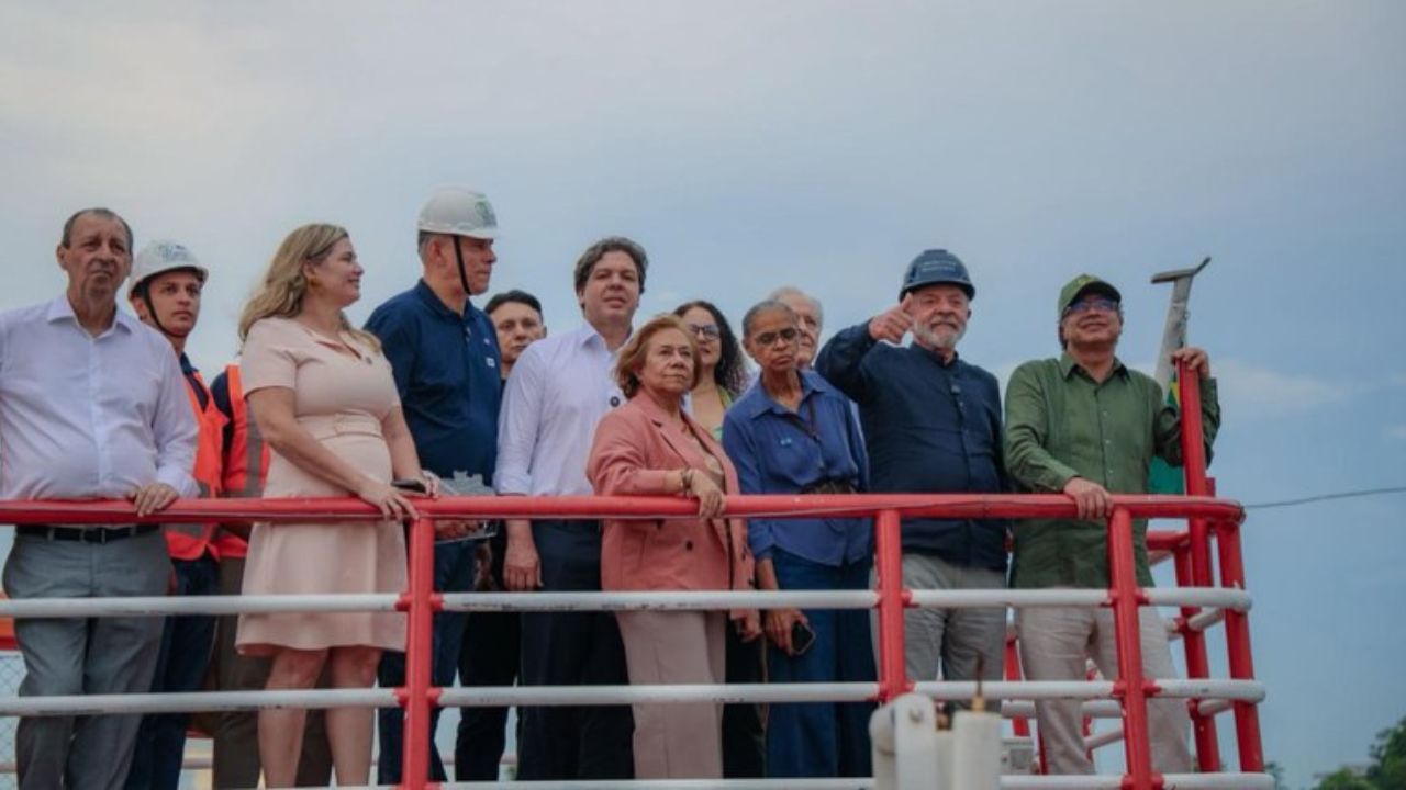 Lula inaugurando obras da infovia 04