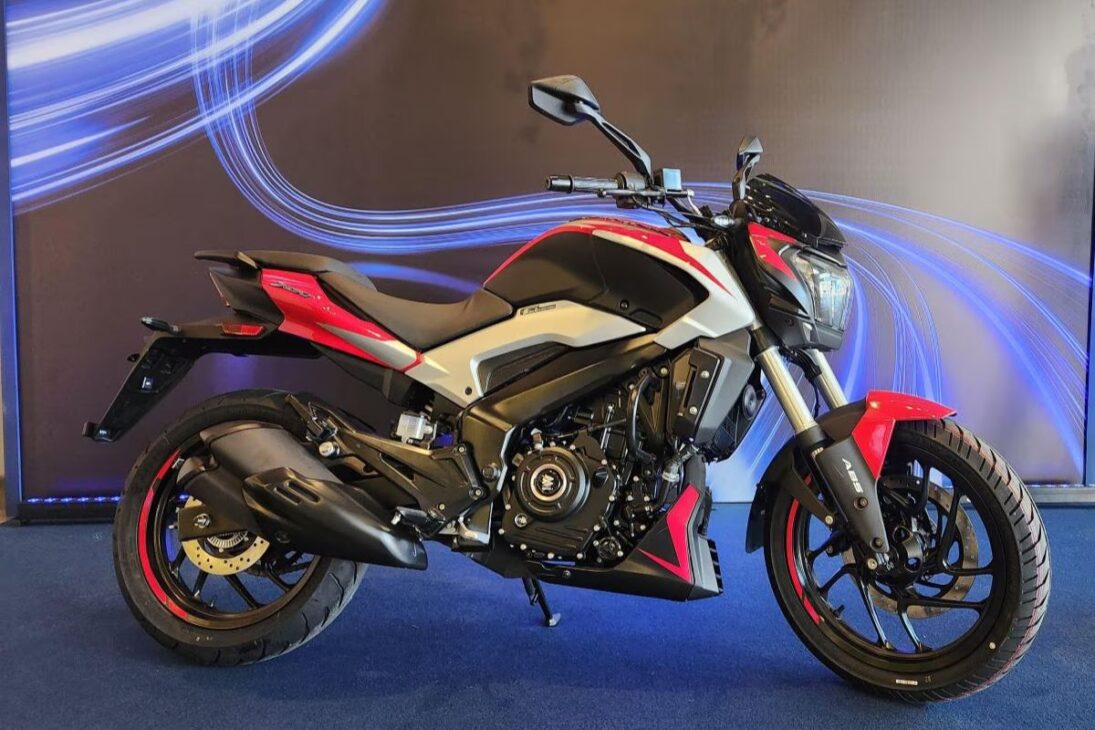 Moto de 250 cc de Bajaj llega a Brasil en 2025 por apenas R$ 23 mil, Dominar 250 hace hasta 30 km/l y desafía a Honda y Yamaha con ABS y LED