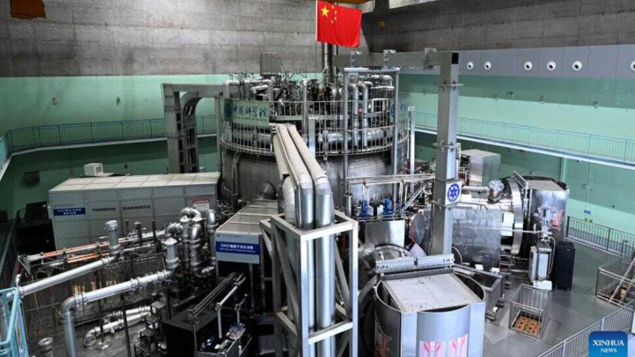 O "sol artificial" da China atinge 100 milhões de graus por 1.066 segundos, um recorde mundial que muda o futuro da energia limpa