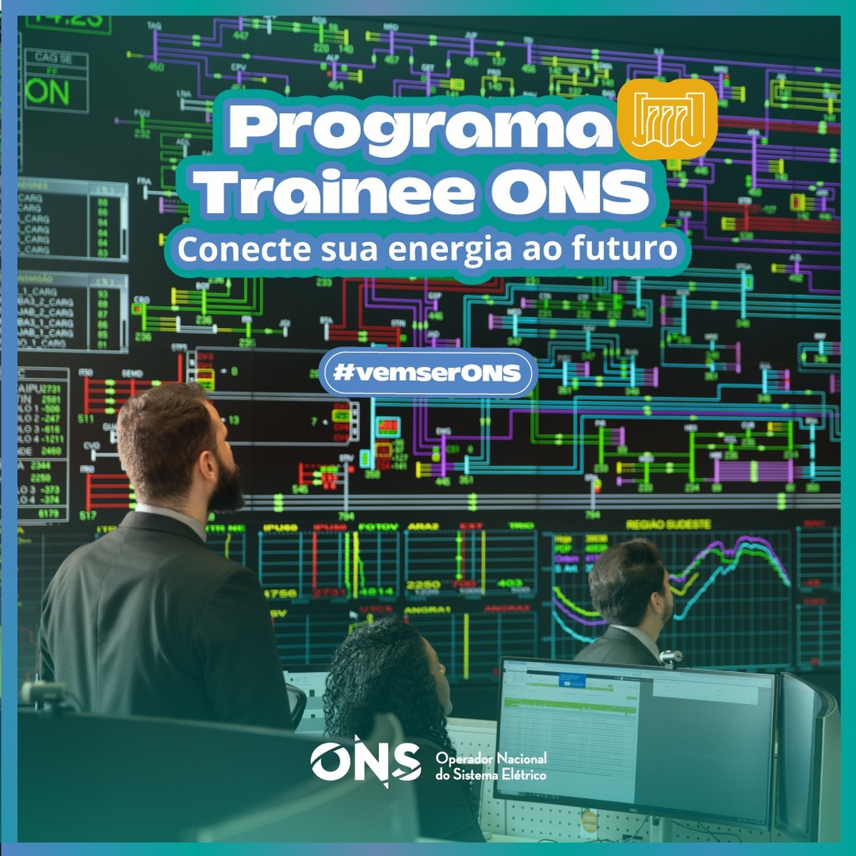 Programa Trainee ONS com profissionais diante de painéis do sistema elétrico nacional