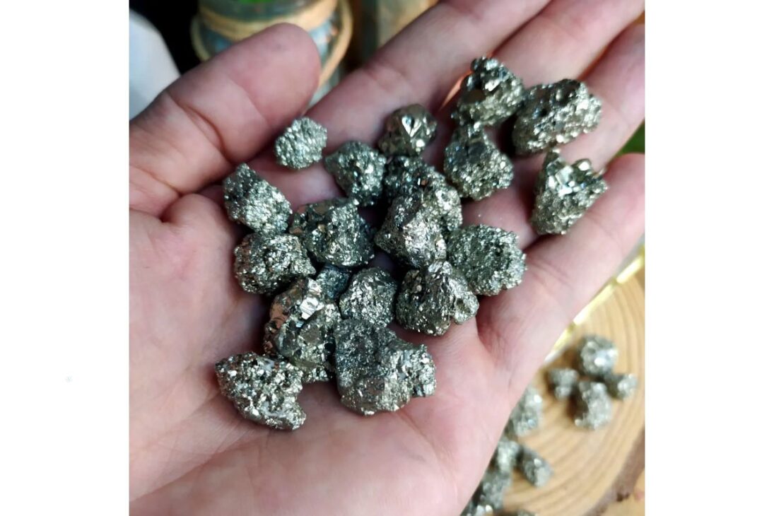 Oro de Tonto: Cómo La Pirita Engañó Expediciones Desde 1576, Generó Carreras del Oro Y Aún Confunde A Los Iniciantes En Presencia Del Oro Verdadero