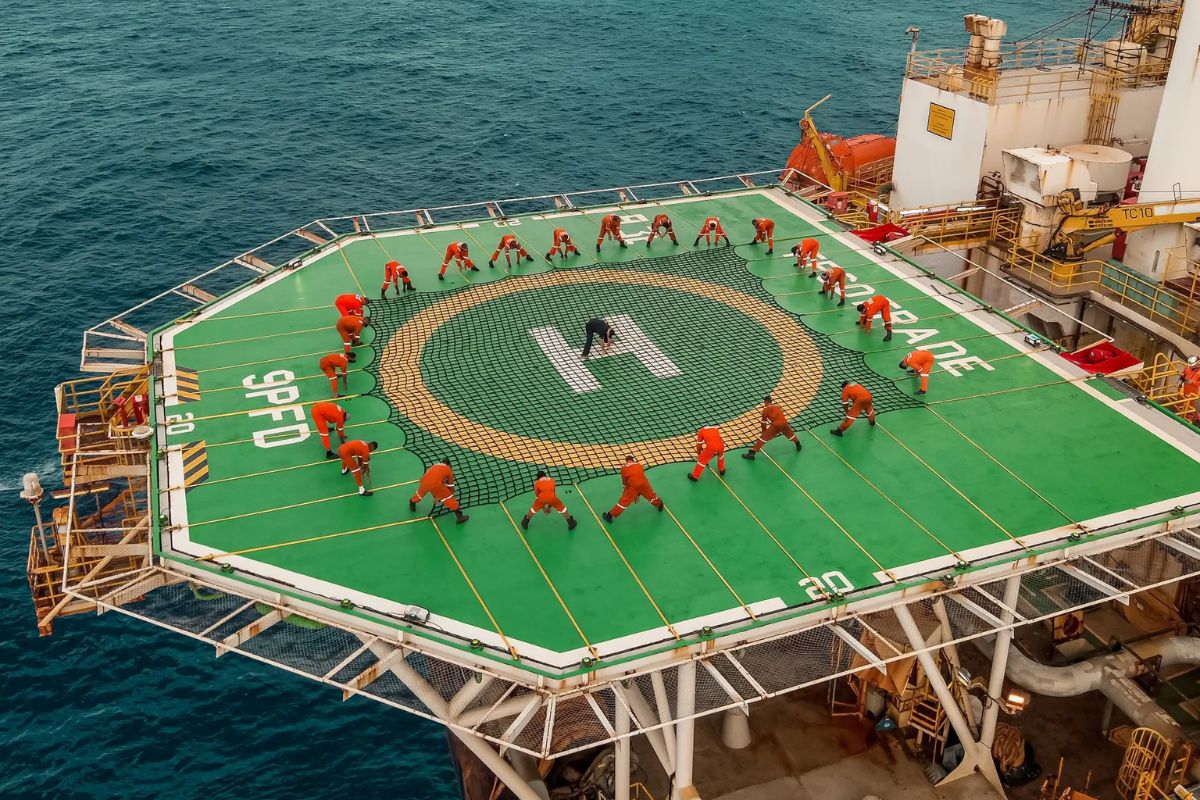 A PRIO obteve licença do Ibama para interligar até 11 poços em Wahoo, na Bacia de Campos, com expectativa de 40 mil barris por dia, ampliando sua produção de petróleo e consolidando expansão até 2026.