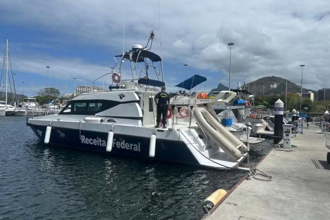 Receita Federal y Marinha retienen dos buques con 91 millones de litros de diésel e investigan fraude bilionaria en el comercio de combustibles