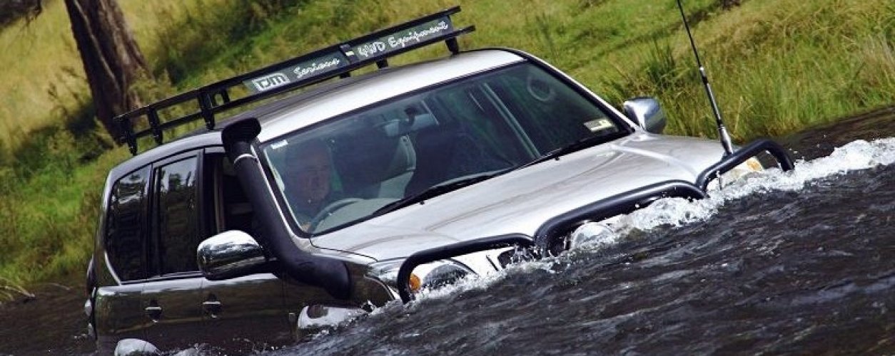 Descubra o que faz o snorkel em picapes e SUVs, sua função real e cuidados essenciais para instalação segura e eficiente.