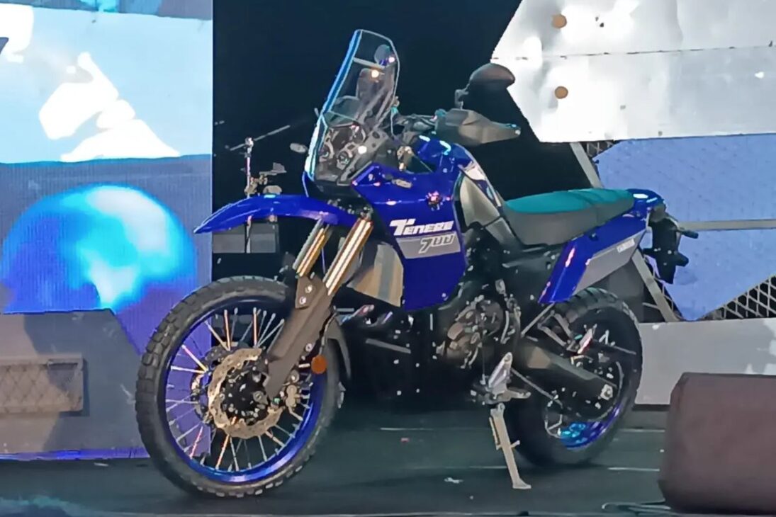 Siete años después de salir de línea, Yamaha Ténéré 700 regresa con panel conectado y exige alto giro para entregar sus 68,9 cv