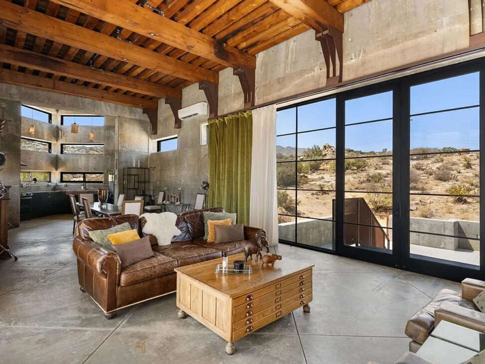 casa de concreto interior