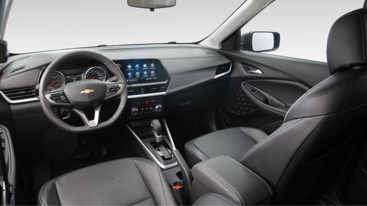 Descubra opções de carros até R$ 150 mil no Brasil em 2025, incluindo SUVs, sedãs e picapes que oferecem desempenho, tecnologia e segurança para diferentes perfis de motoristas.