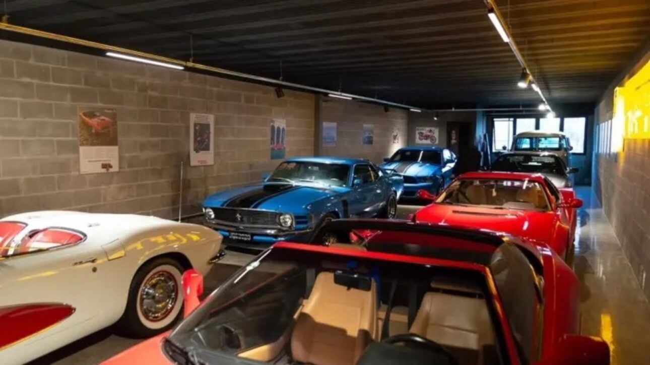 Coches clásicos, garaje