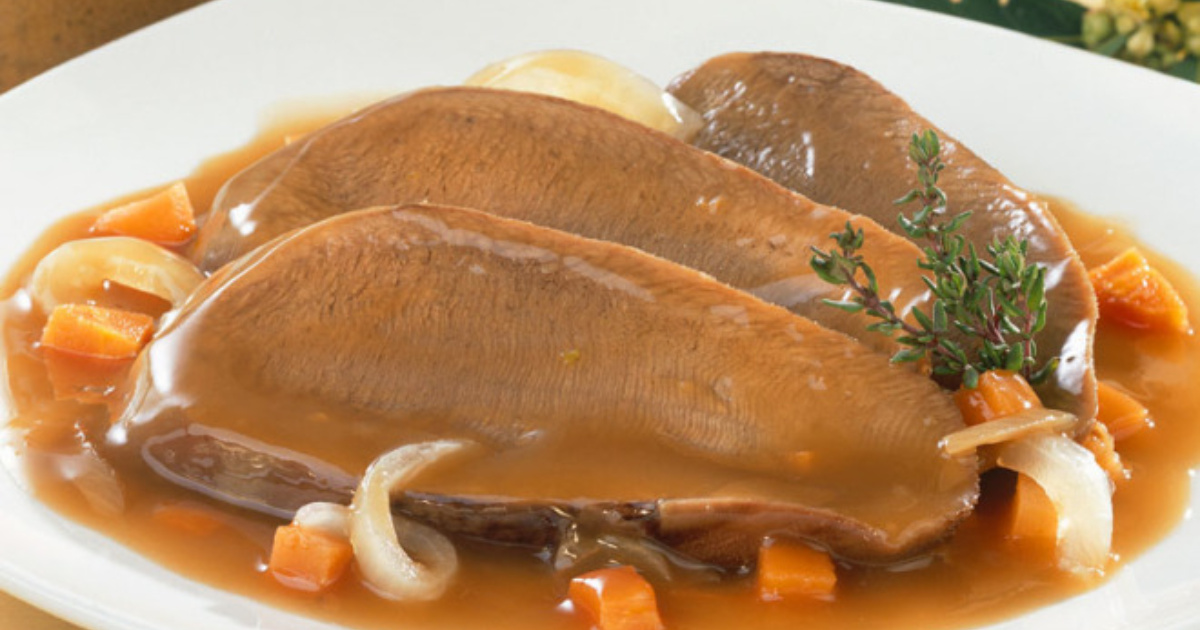 La lengua de res es barata y rica en proteínas, hierro y vitaminas del complejo B. Descubre por qué supera cortes tradicionales en valor nutricional. (Foto: sabordesejado)