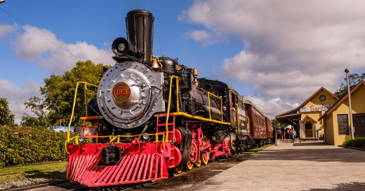 Paseo gratuito de Maria Fumaça en Campinas lleva turistas por 12 km hasta Tanquinho, con guía, autobús incluido y lugares limitados. (Imagen: gramadoticket)