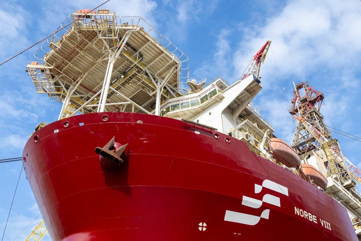 Navio-sonda Norbe VIII da Foresea preparado para testes de tecnologia inédita em perfuração offshore em águas rasas
