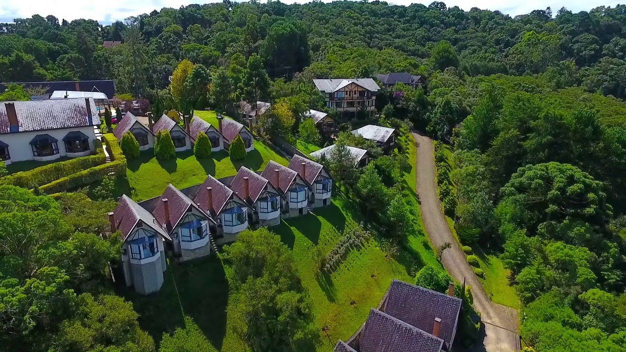 10 ciudades de Minas Gerais tan lindas que parecen mentira, con montañas, cascadas doradas, villas europeas y un clima de película que deja a cualquier turista sin palabra