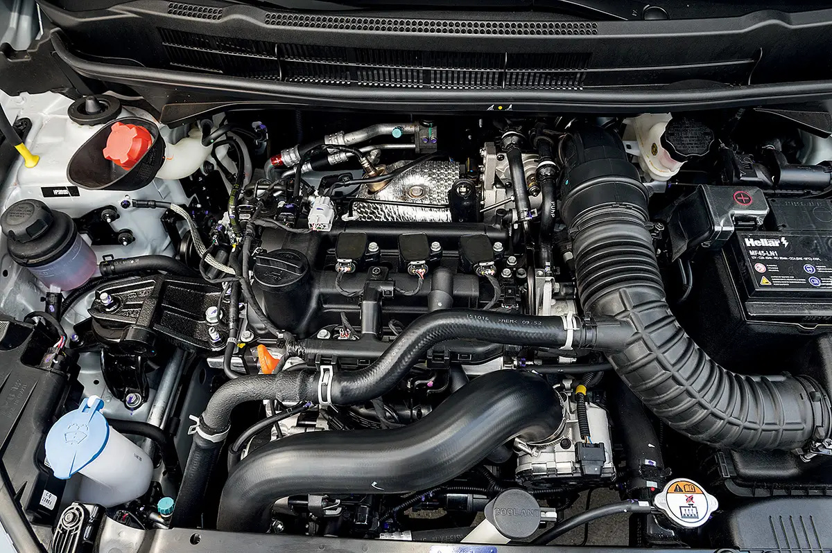 5 carros automáticos da VW, Hyundai, Nissan, Peugeot e Renault com preços entre R$ 45 mil e R$ 70 mil que surpreendem pelo conforto e baixo custo de manutenção