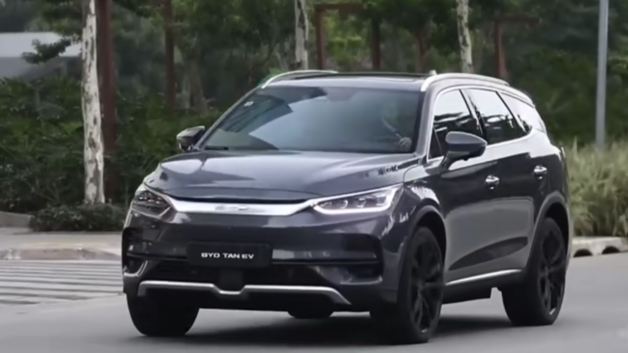 Imagen: BYD Tan EV 4x4 (2022)