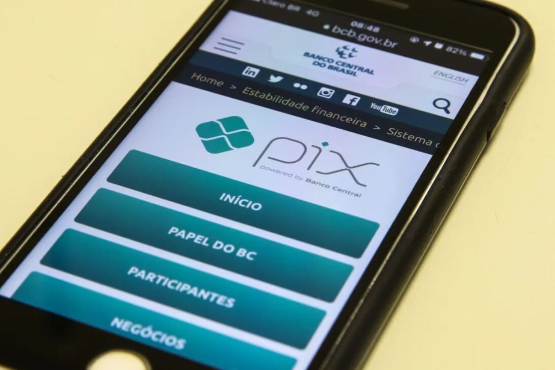 Banco Central comienza a bloquear claves Pix; medida apunta a fintechs y transacciones sospechosas de hasta R$ 50 mil millones
