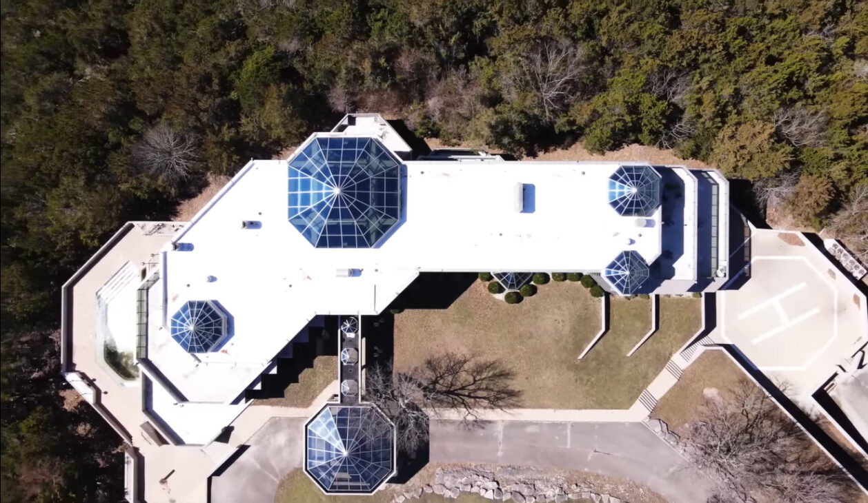 Mansão mais feia do mundo