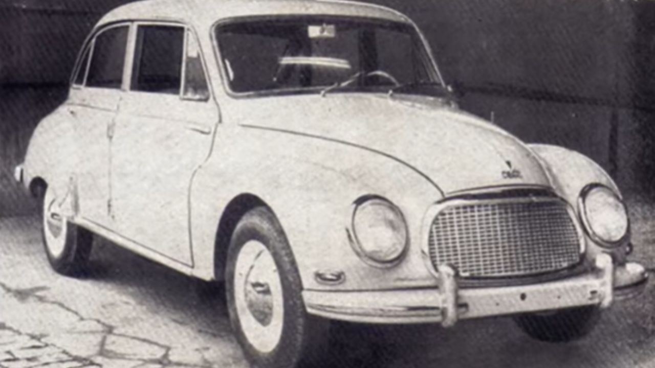 Símbolo de la incipiente industria nacional, el DKW-Vemag era un auto de paseo famoso por su mecánica robusta y suspensión alta, ideal para las familias que necesitaban enfrentar los precarios caminos de tierra de Brasil en los años 50. Imagen: Canal Classe Automotiva.