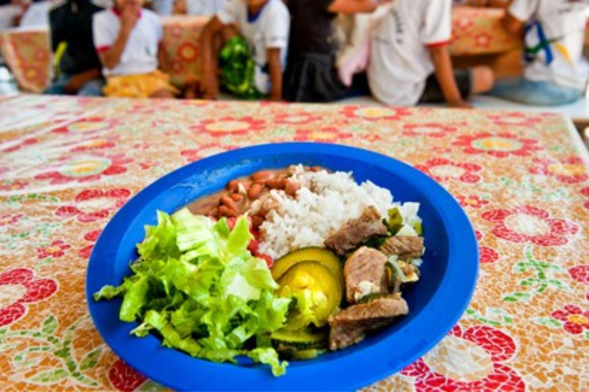O Dia Mundial da Alimentação ganha um novo significado em 2025, quando o Brasil celebra conquistas expressivas na luta contra a fome e na promoção do acesso justo e sustentável à comida