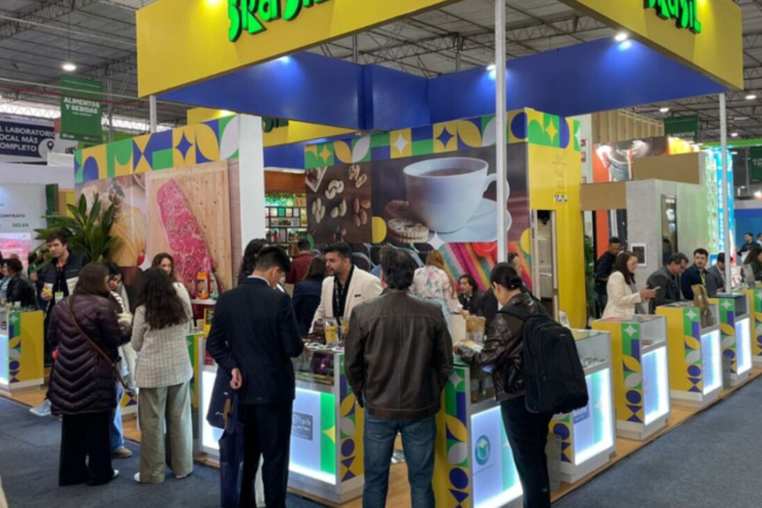 La Expoalimentaria 2025 marca una nueva conquista para Brasil con el premio de Mejor Stand Internacional