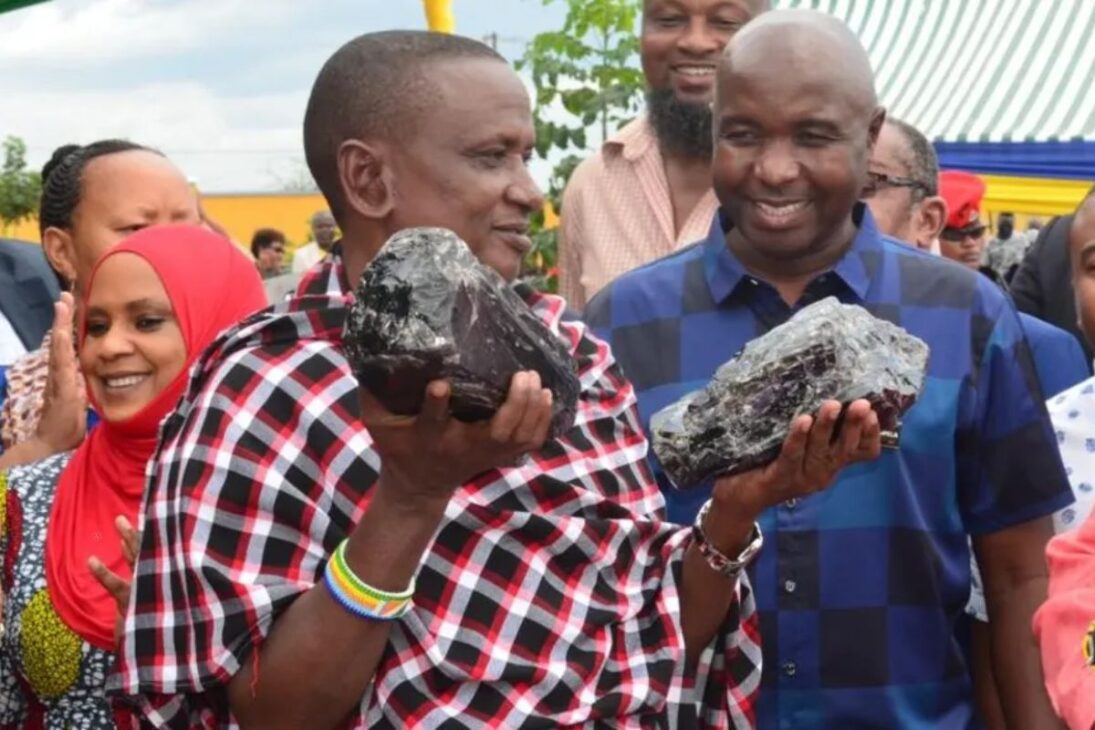 Minero encontró dos piedras preciosas rarísimas en Tanzania, valiendo US$ 3,3 millones cada una