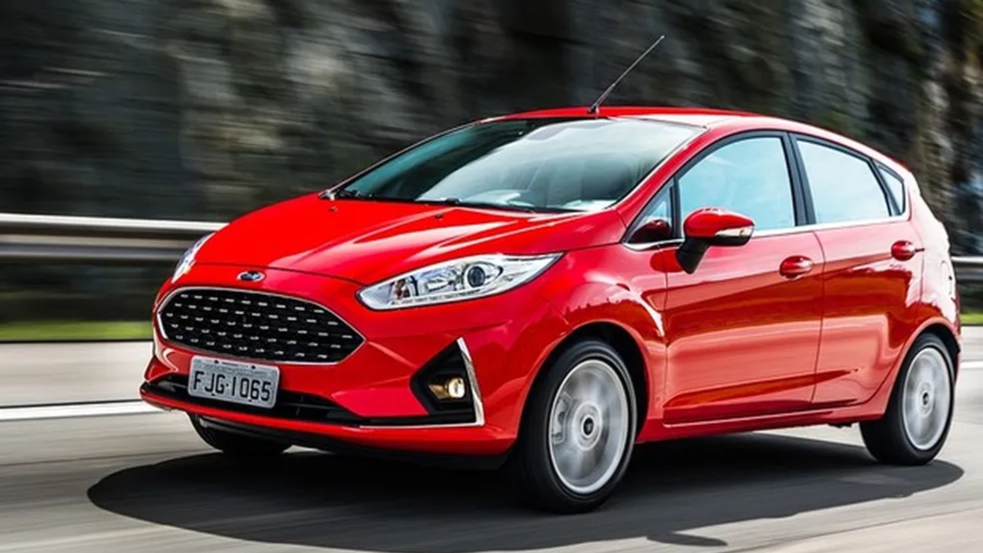 Mecânicos listam 5 carros usados que exigem cautela pela manutenção cara e falhas conhecidas. Veja os modelos mais problemáticos.