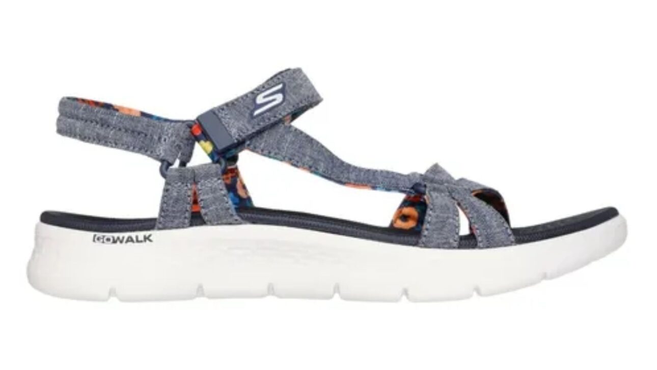 Las sandalias deportivas prometen sustituir las chancletas este verano, uniendo confort, estilo y practicidad con diseño moderno y ergonómico.