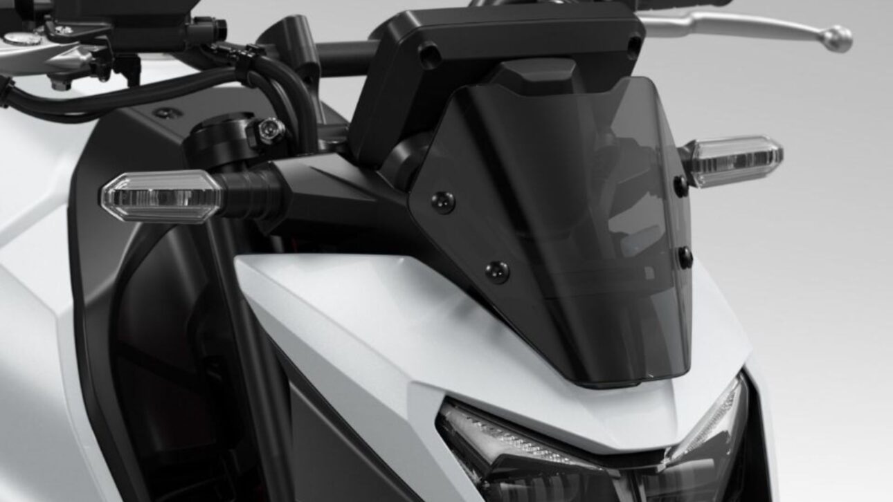 La nueva Honda CB750 Hornet 2026 llega a Brasil con motor de 92 cv, pantalla TFT de 5", visual agresivo y tres modos de conducción.