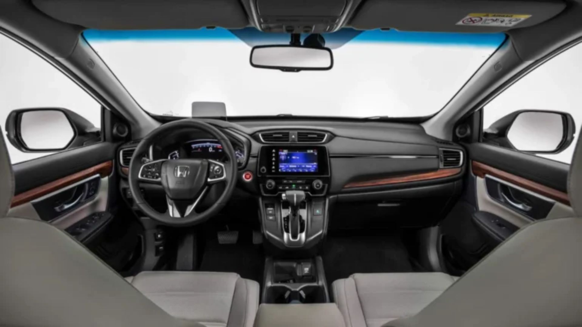 Honda CR-V 1.5 turbo com tração 4x4 e 190 cv custa menos que o VW Tera High novo, segundo valores recentes da Tabela Fipe.