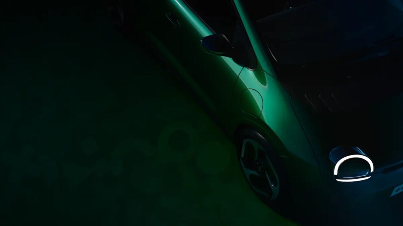 El nuevo Renault Twingo eléctrico trae diseño retro, LED nostálgico y cuatro puertas para rivalizar con el BYD Dolphin Mini en Europa.